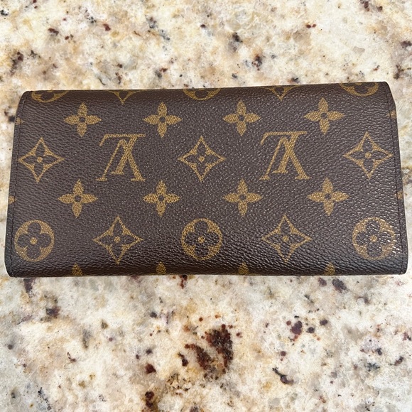 Louis Vuitton Emilie Wallet - Picture 6 of 6